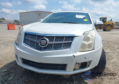 2014 Cadillac Srx Luxury Collection z USA, uszkodzony, nr VIN 3GYFNBE34ES687729